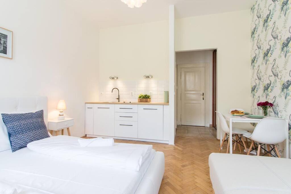Studio In The Historic Center Apartment Prague Exterior photo